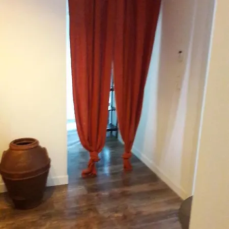 Апартаменты Casa Di L'isai Joli Studio Et Calme Entre Et Montagne *